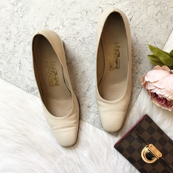 Salvatore Ferragamo  Vintage Heels - Picture 2 of 6